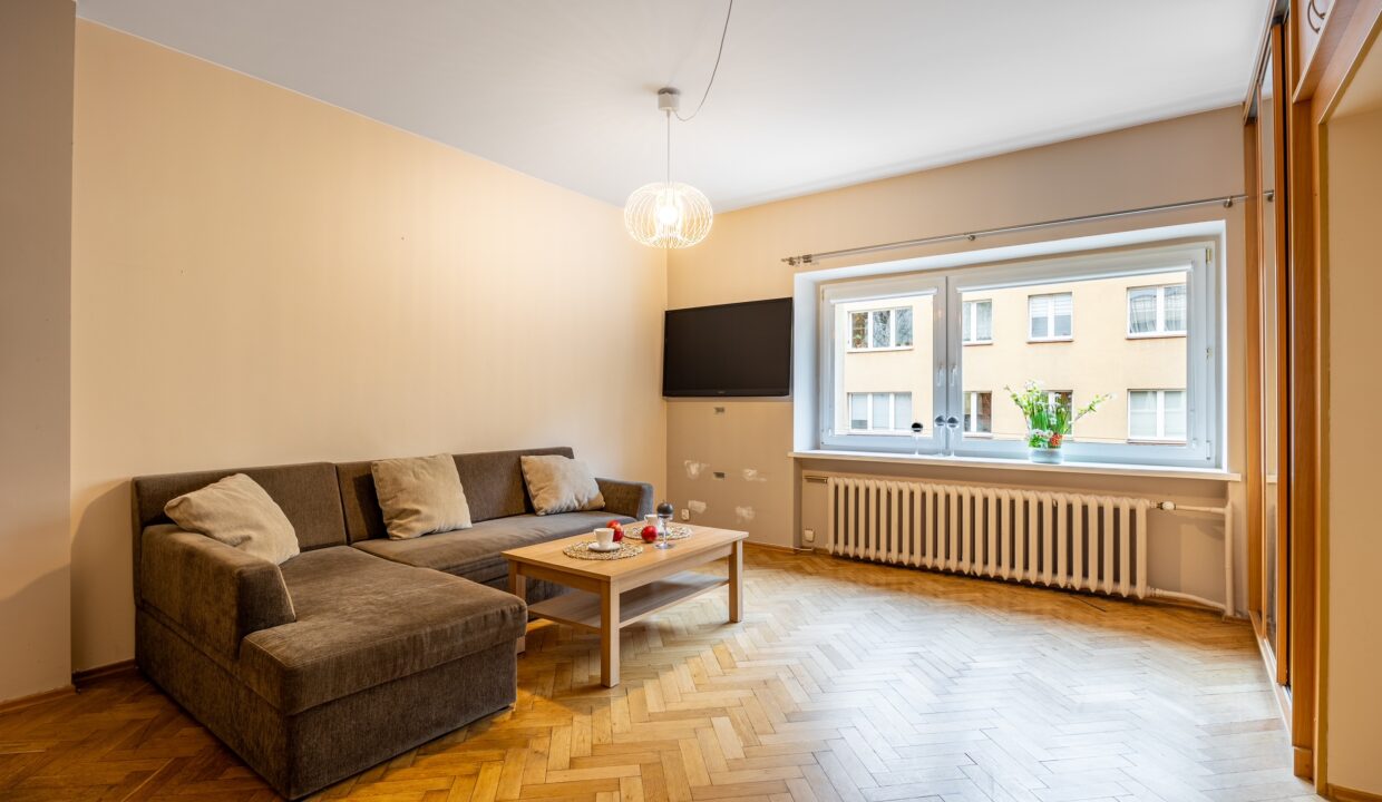 R64_6721-HDR